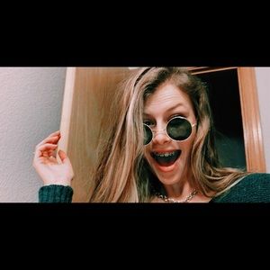 Meet your Posher, Breah